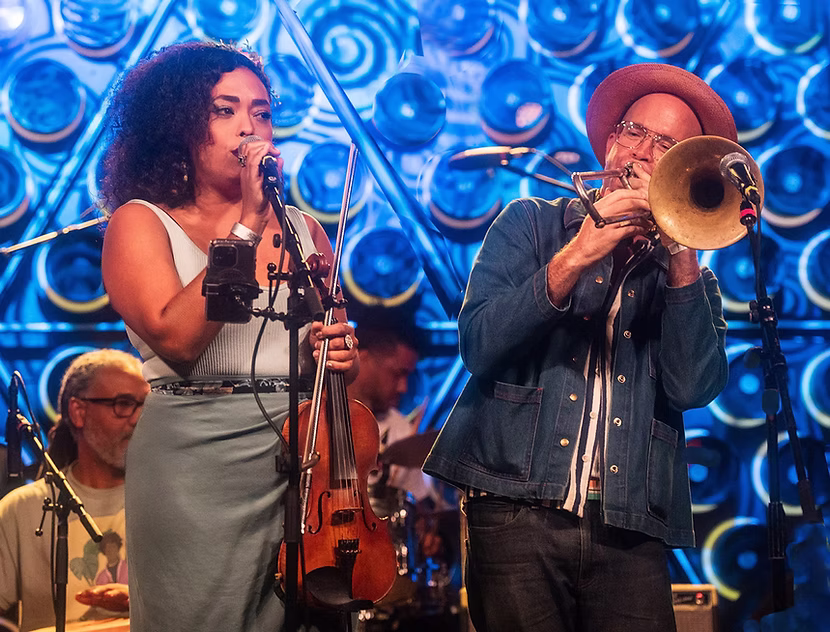 Charlie and the Tropicales
