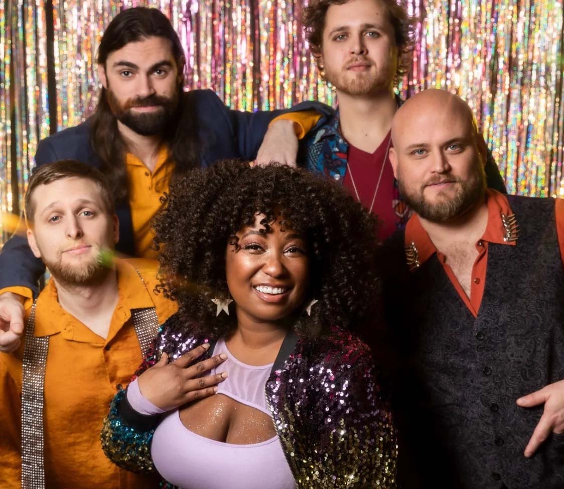 Alors, Alors. Soulfood. Des and the Swagmatics