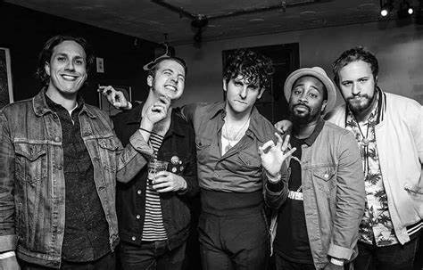 Low Cut Connie. Opener Sug Daniels